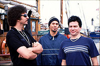 Группа Primus в 1998 году